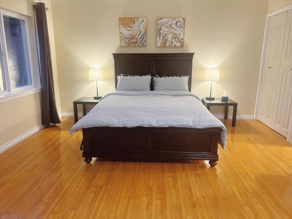 Private Suite With Separated Entrance Monica'S Home Richmond Bagian luar foto